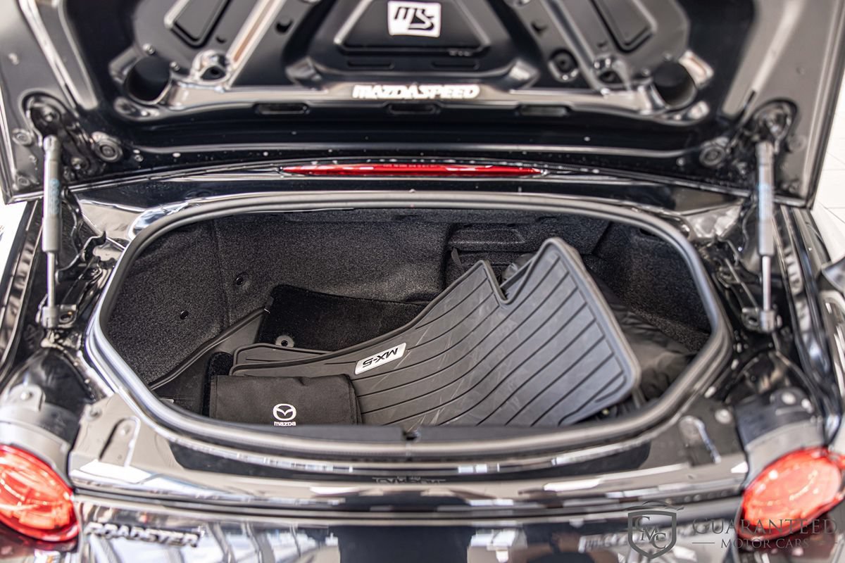 Used 2019 MAZDA MX-5 Miata Sport w/ I-ACTIVSENSE Sport Package RWD image 16
