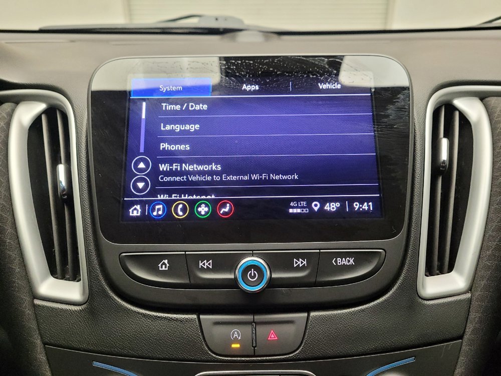 Used 2024 Chevrolet Malibu LT image 25