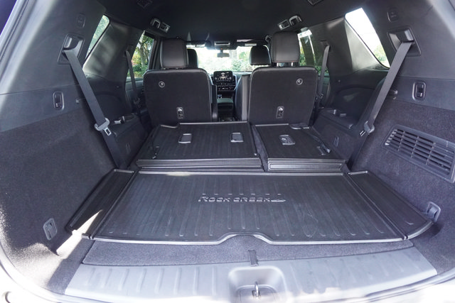 Used 2024 Nissan Pathfinder Rock Creek AWD/4WD image 28