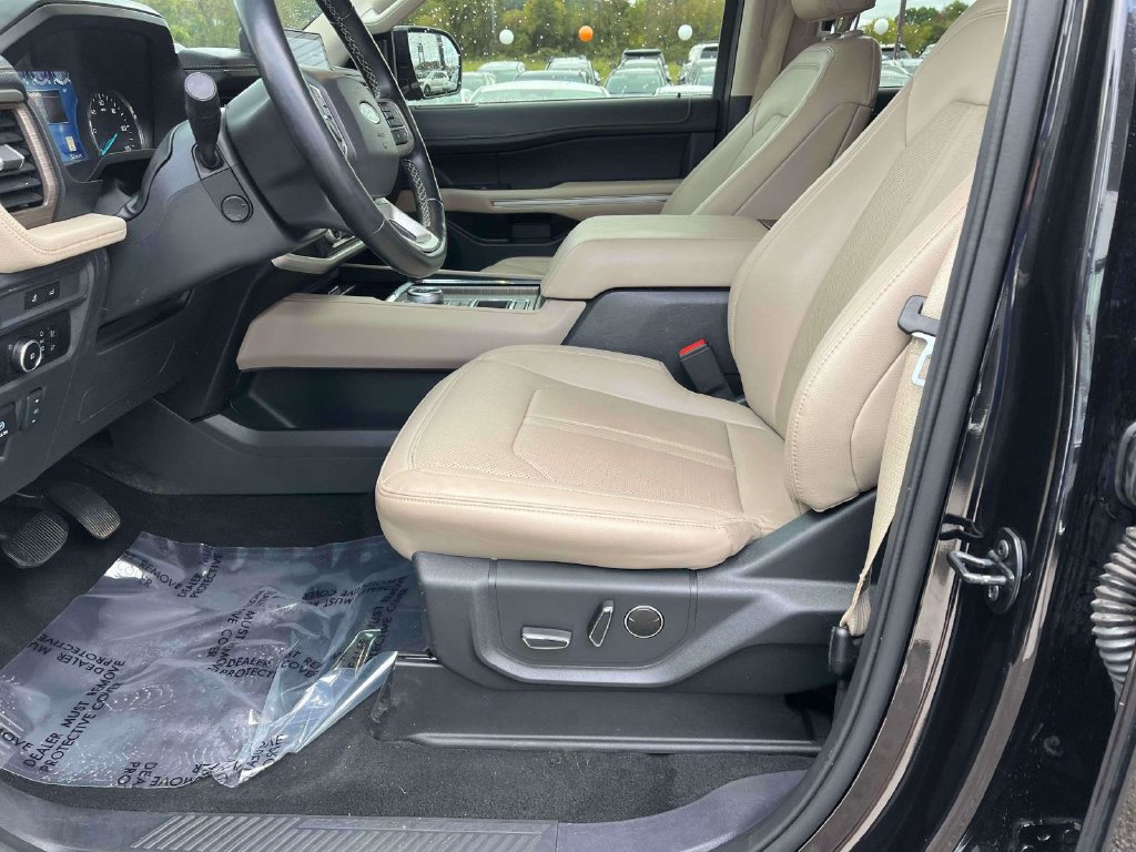 Used 2024 Ford Expedition Max Limited RWD image 17