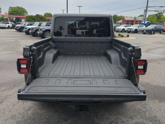 New 2026 Jeep Gladiator Mojave AWD/4WD image 13