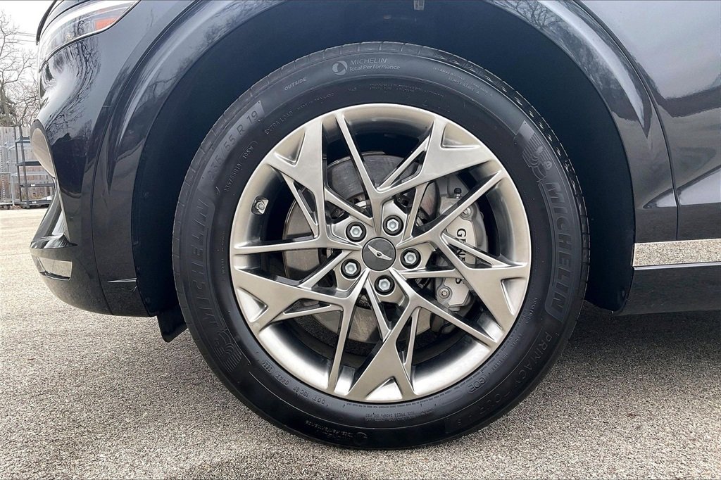 Used 2025 Genesis GV70 2.5T image 9
