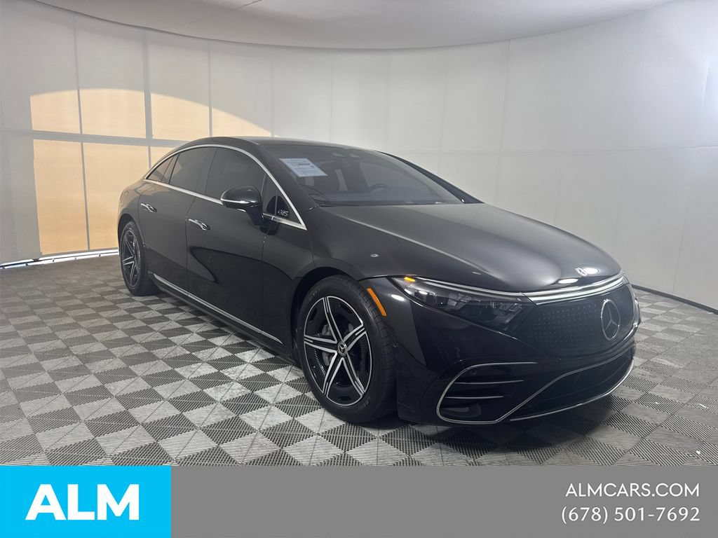 Used 2022 Mercedes-Benz EQS 580 4MATIC Sedan image 3