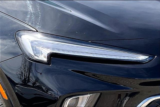 Used 2024 Buick Encore GX Sport Touring image 27