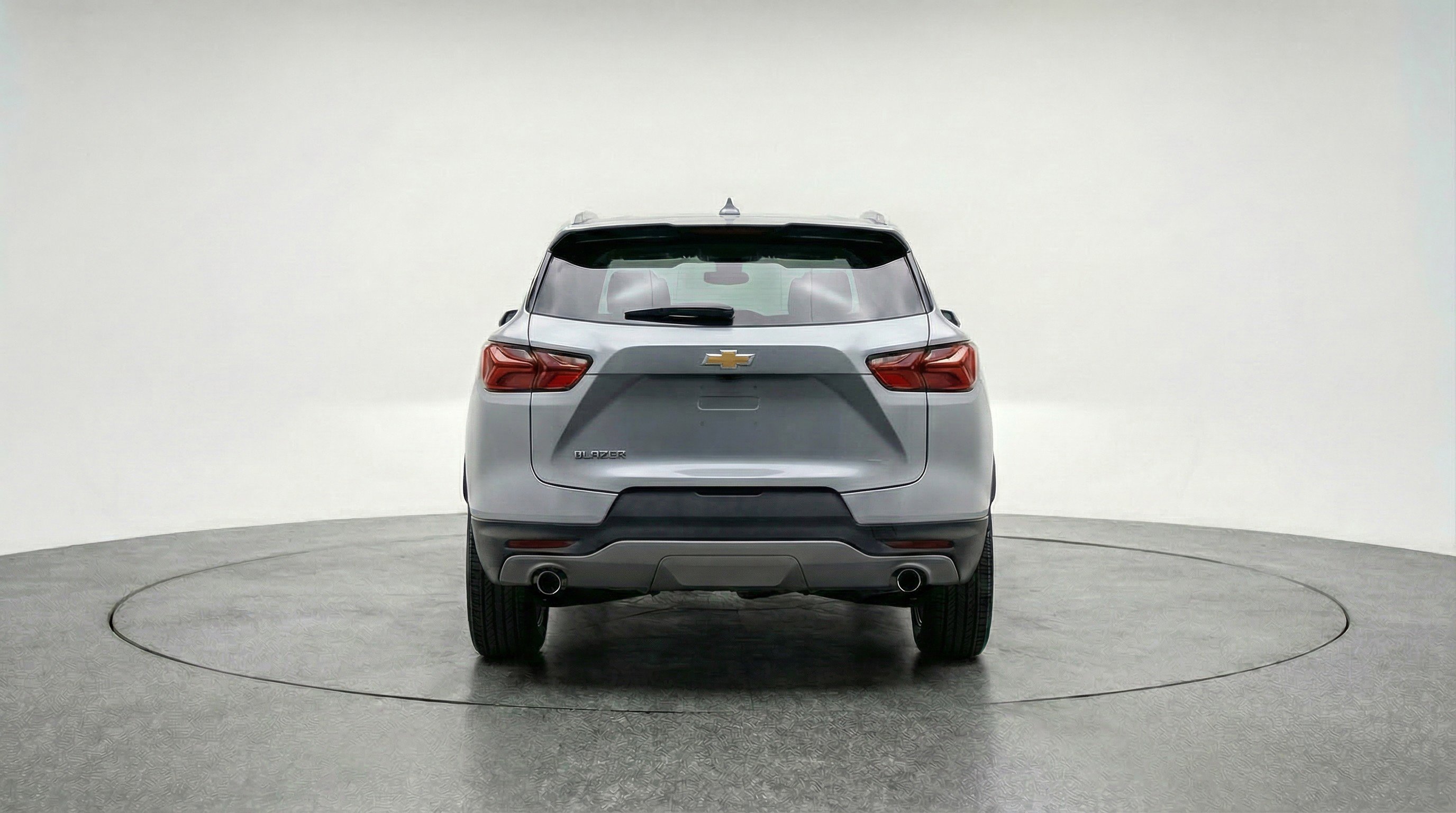 Used 2025 Chevrolet Blazer LT FWD image 7