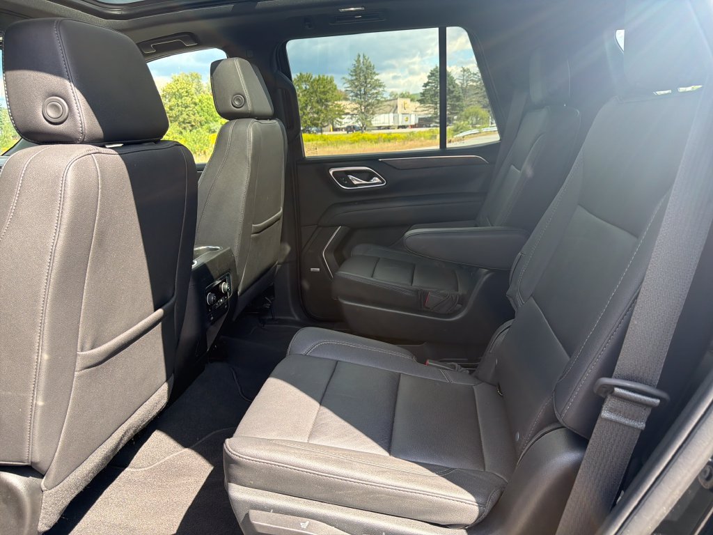 Used 2023 Chevrolet Tahoe LT w/ LT Signature Plus Package AWD/4WD image 25