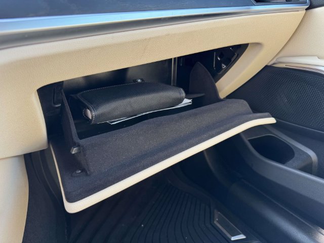 Used 2022 BMW 330i xDrive Sedan w/ Premium Package AWD/4WD image 40