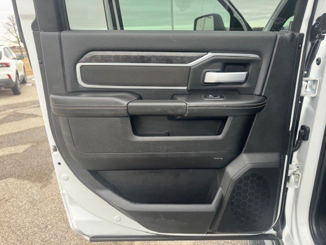 Used 2024 RAM 3500 Big Horn AWD/4WD image 25