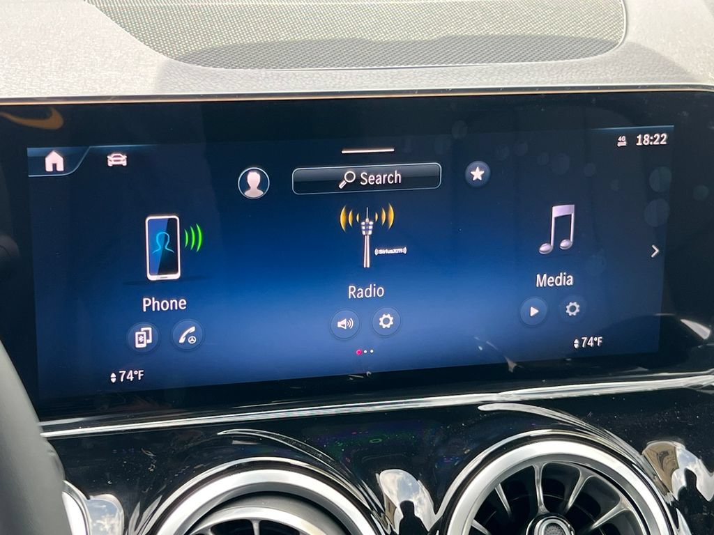 New 2026 Mercedes-Benz GLB 250 4MATIC image 21