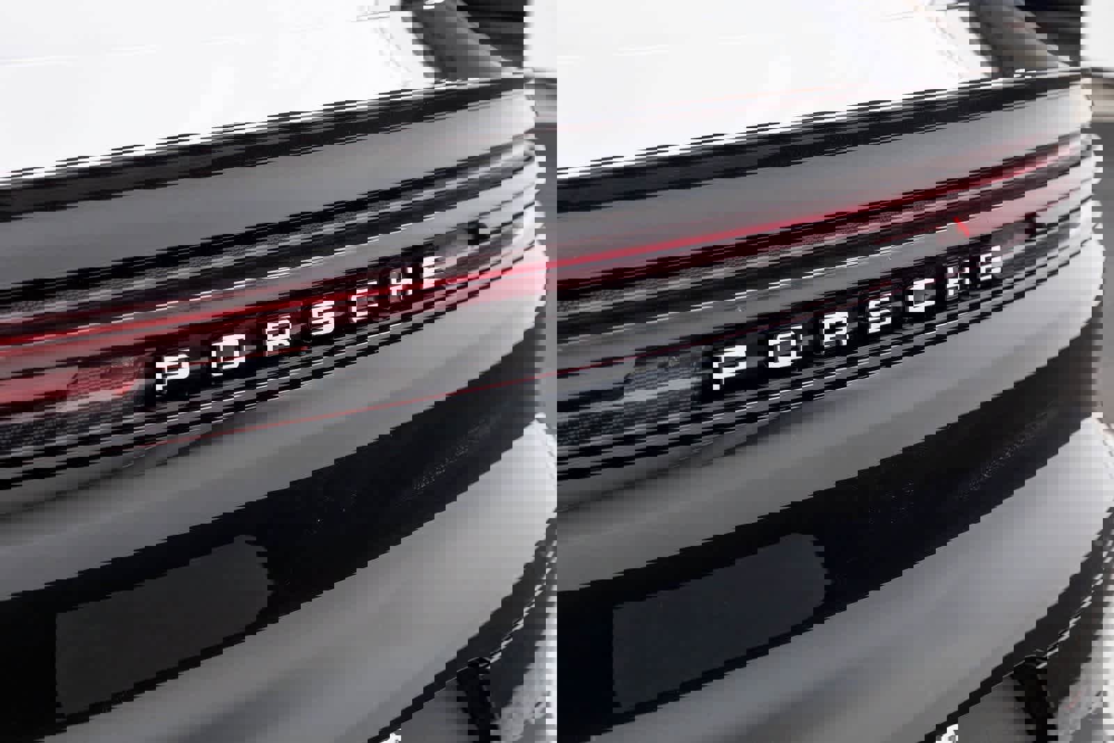 Used 2024 Porsche Cayenne S image 7