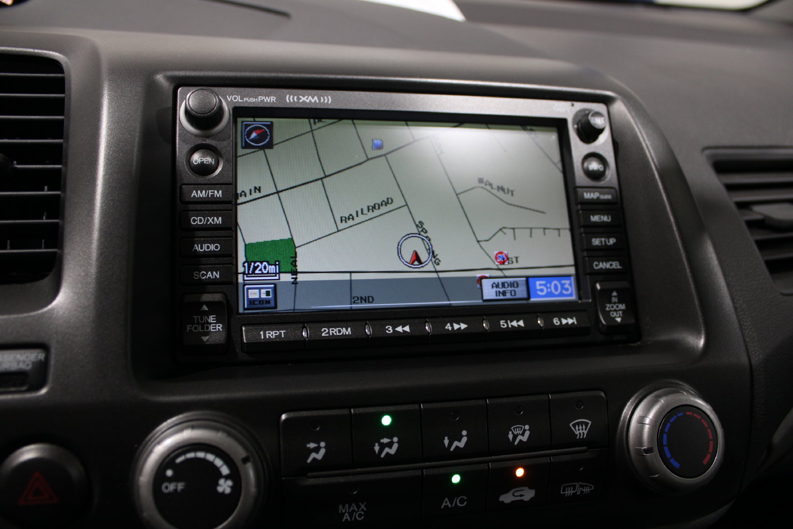 Used 2010 Honda Civic EX-L image 26