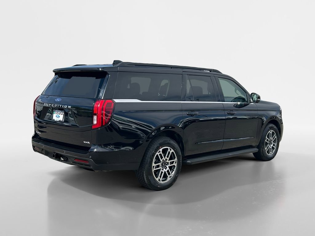 Used 2025 Ford Expedition Max Active AWD/4WD image 6