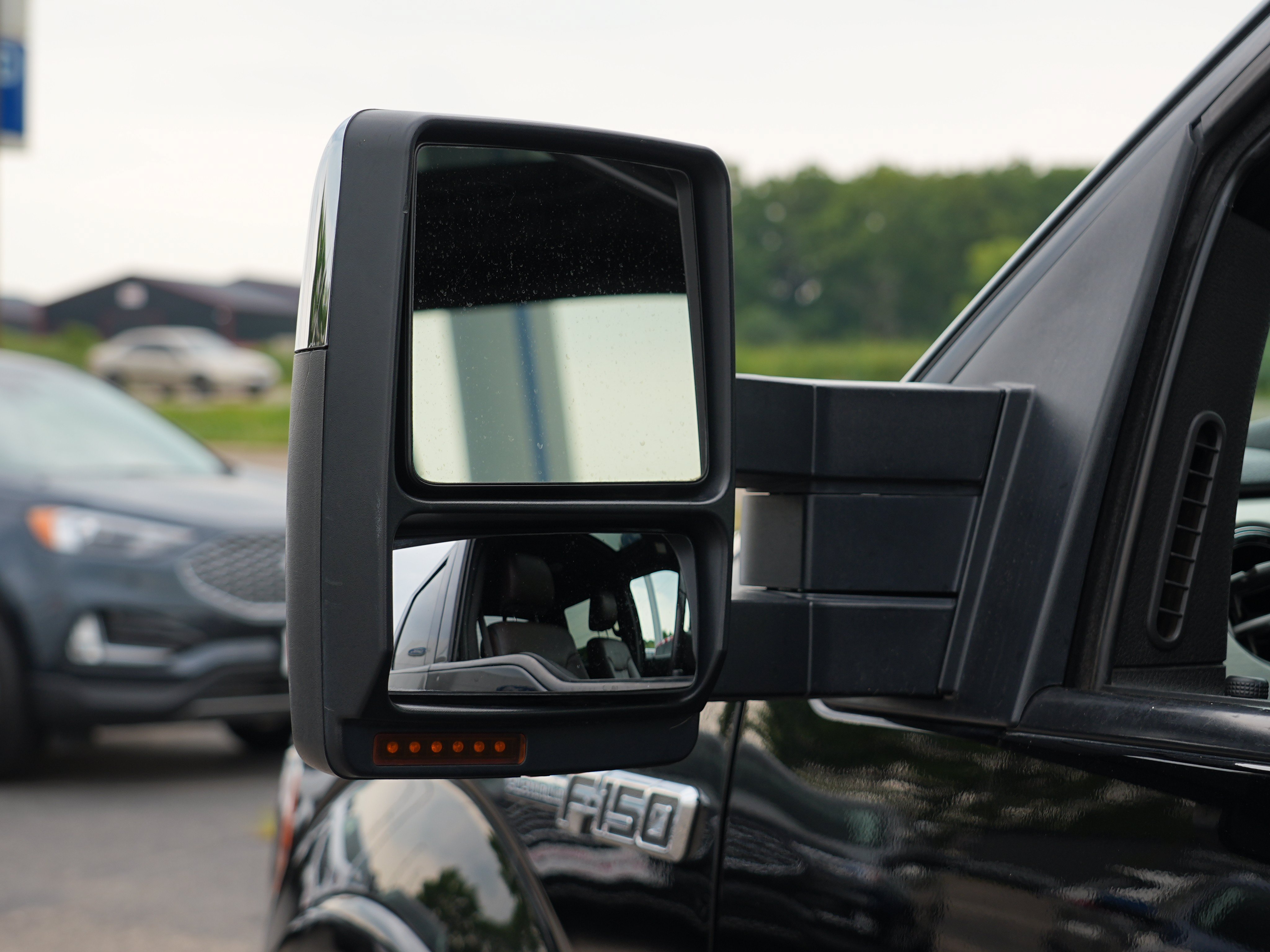 Used 2011 Ford F150 Platinum AWD/4WD image 14