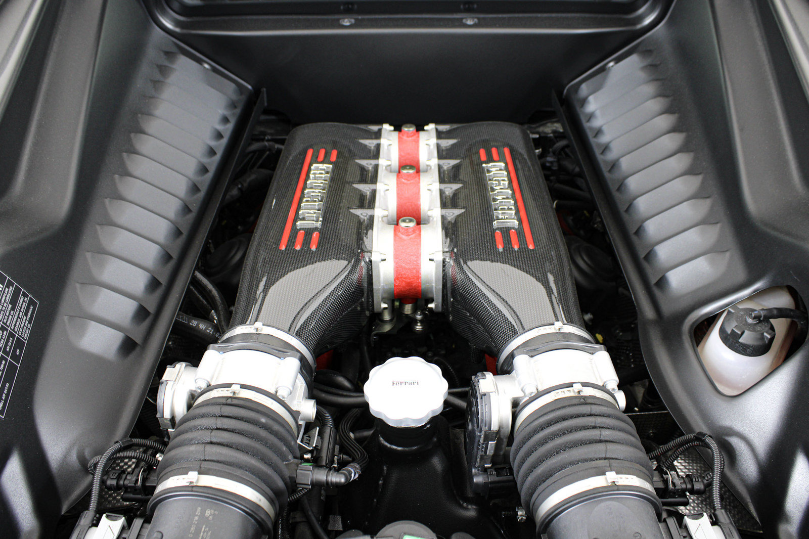 Used 2015 Ferrari 458 Speciale Coupe RWD image 57