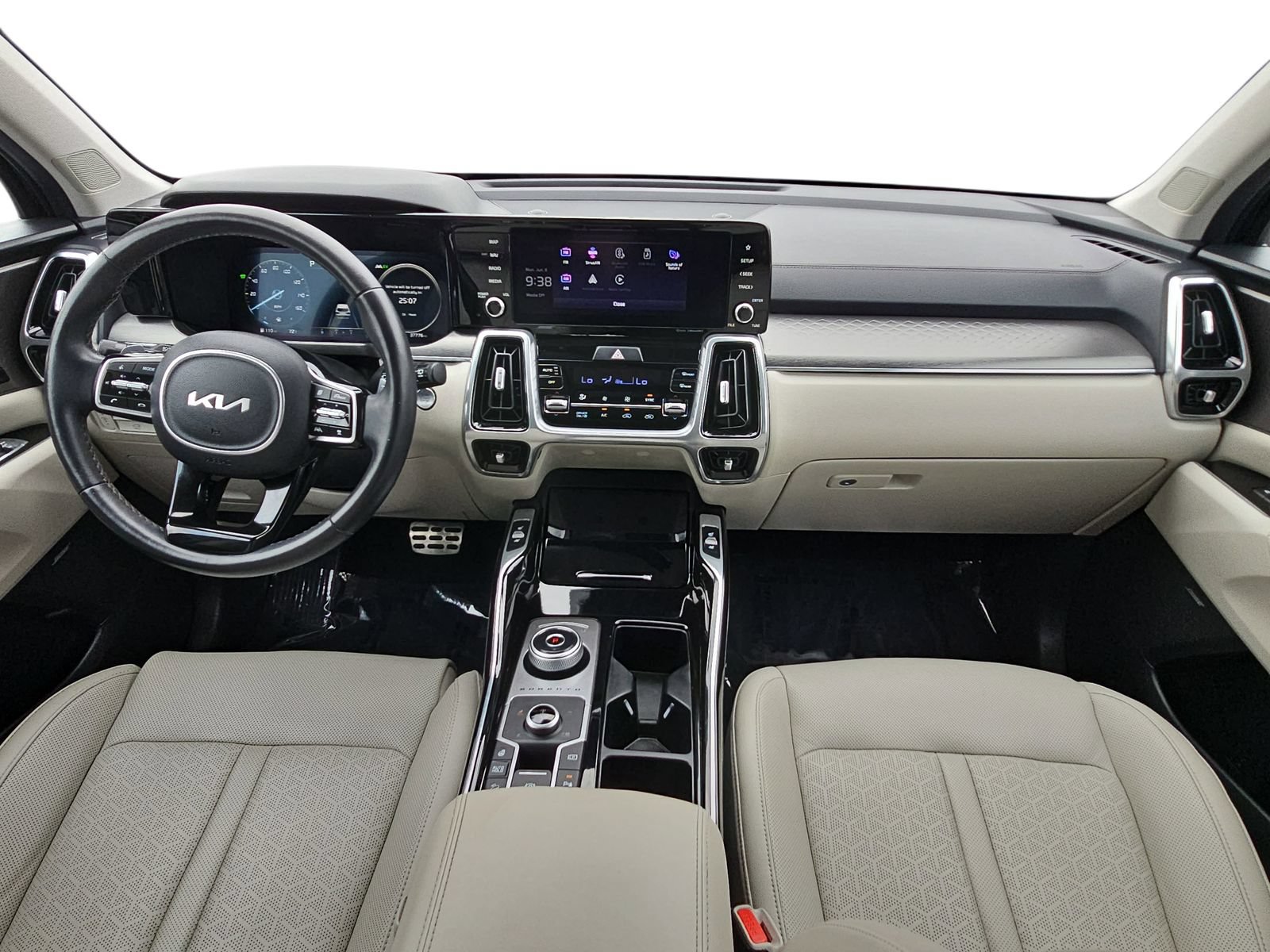Used 2023 Kia Sorento SX Prestige w/ Panoramic Sunroof Package AWD/4WD image 9