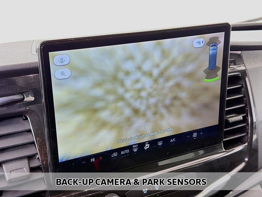 Used 2023 Ford Transit 350 XLT image 5