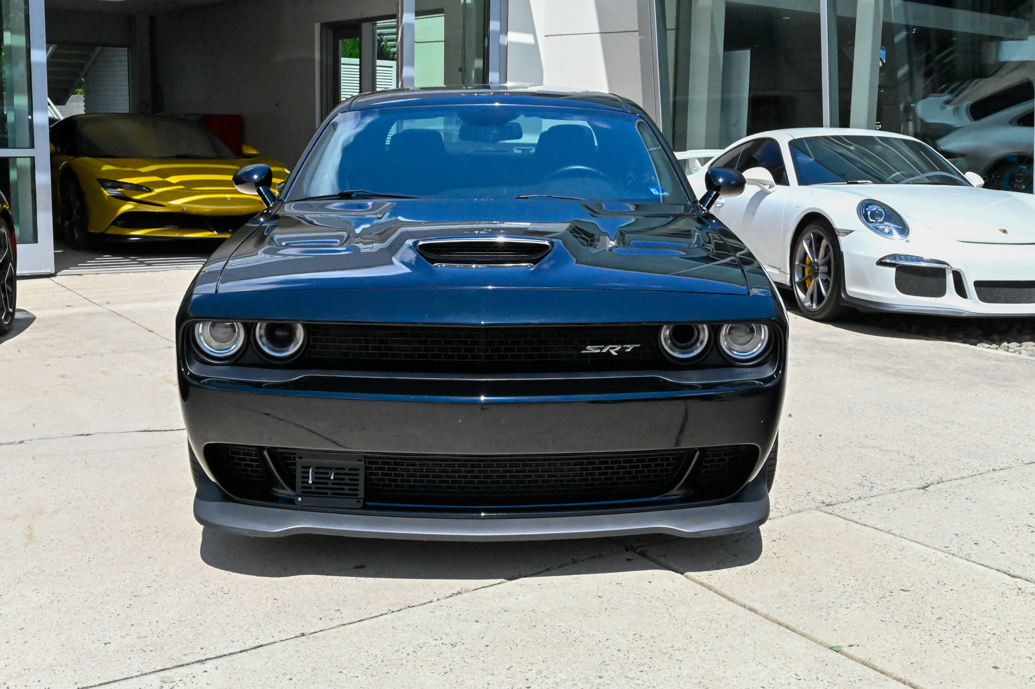 Used 2016 Dodge Challenger SRT Hellcat RWD image 2