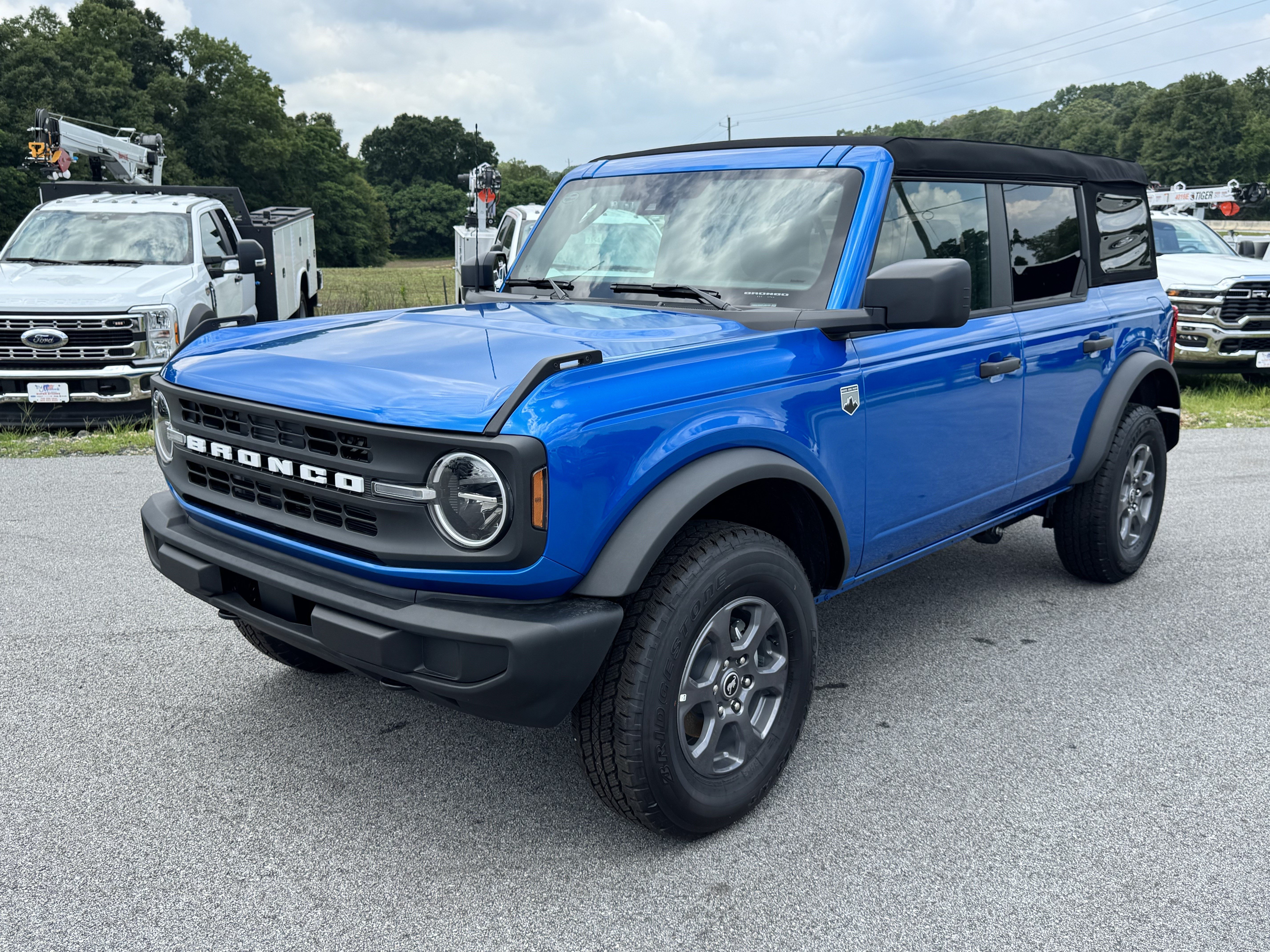 New 2026 Ford Bronco Big Bend AWD/4WD image 2