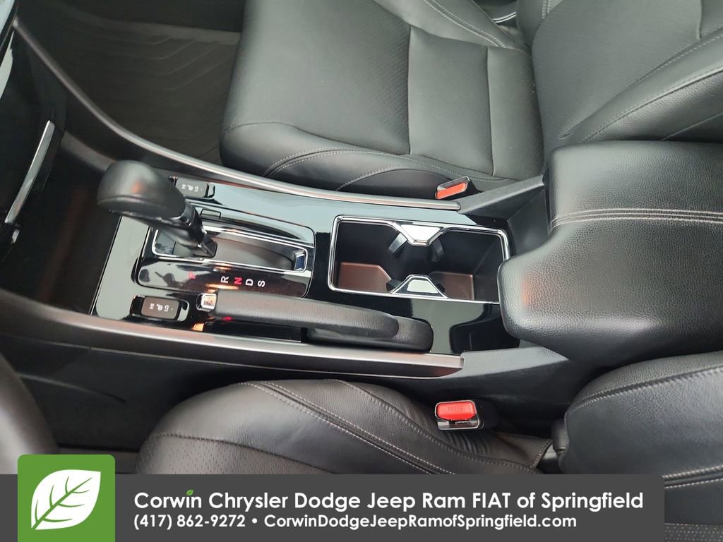 Used 2017 Honda Accord EX-L image 29