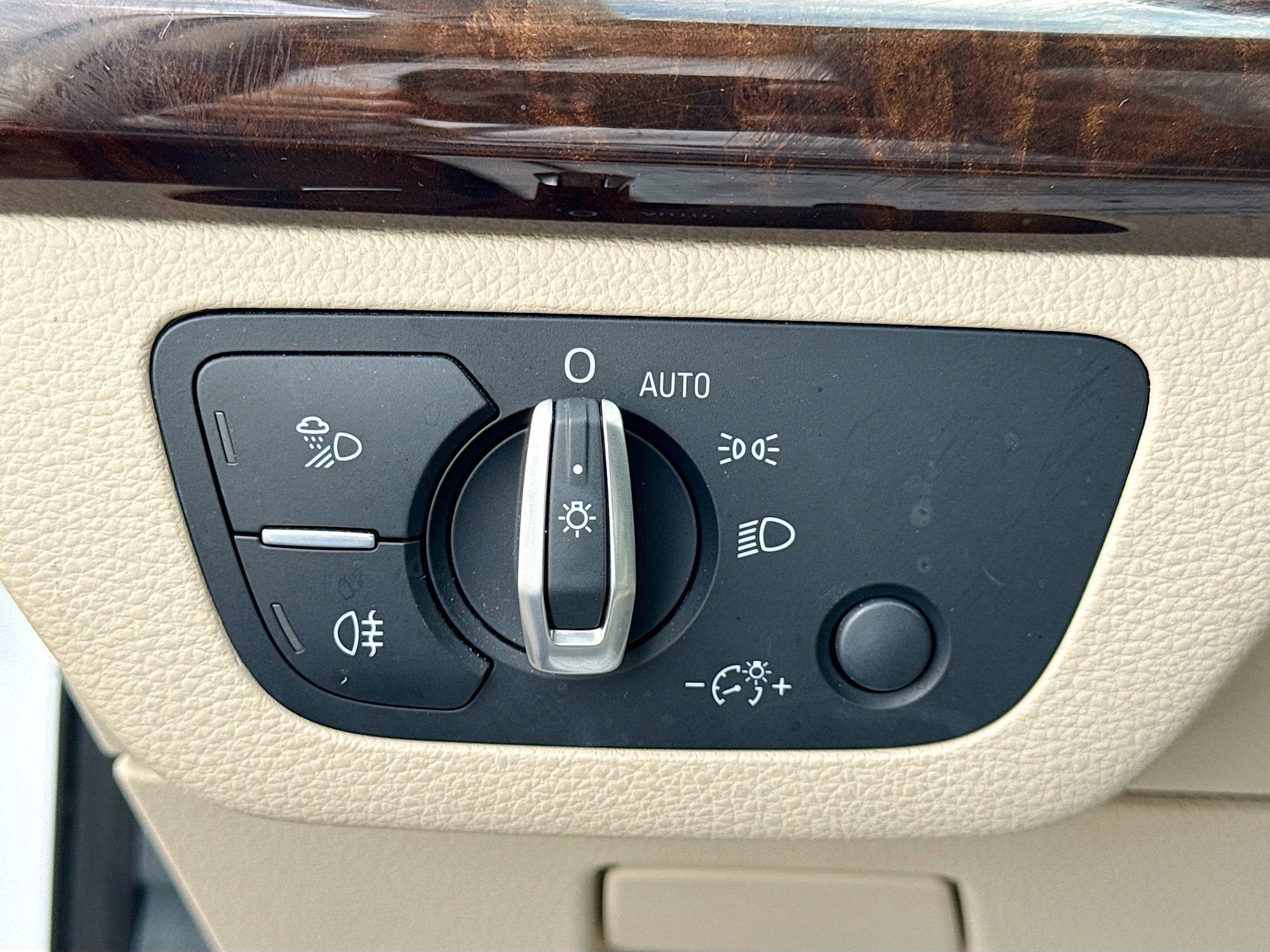 Used 2019 Audi Q5 2.0T Premium w/ Convenience Package image 34