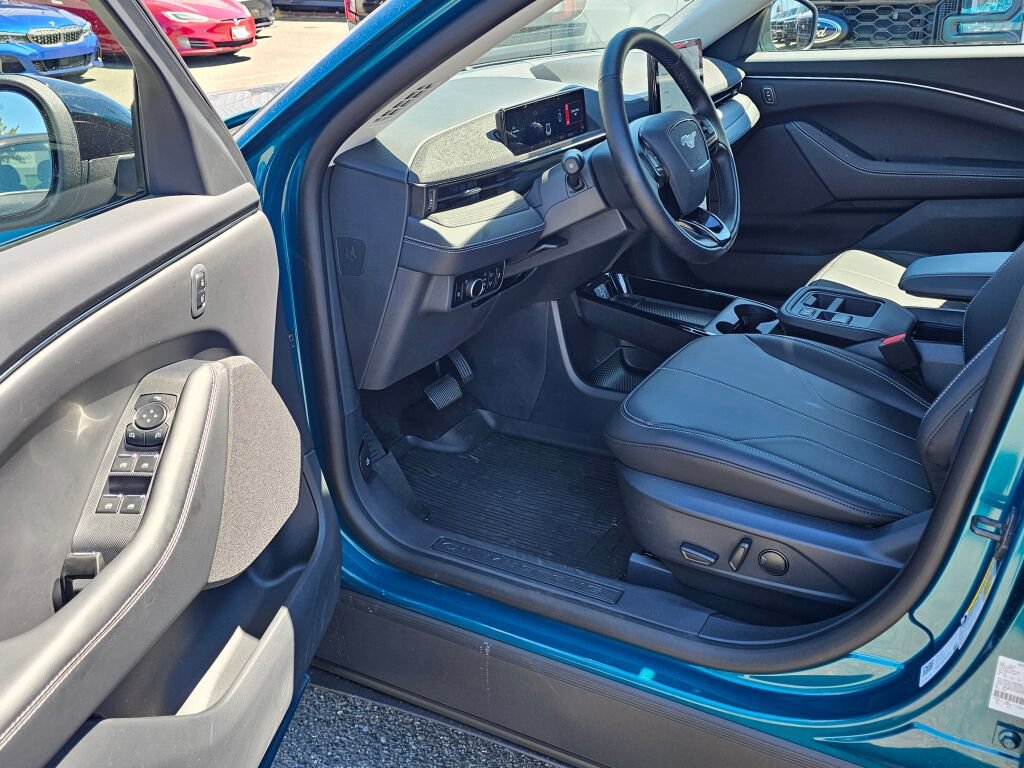 New 2026 Ford Mustang Mach-E Select w/ Interior Protection Package AWD/4WD image 14