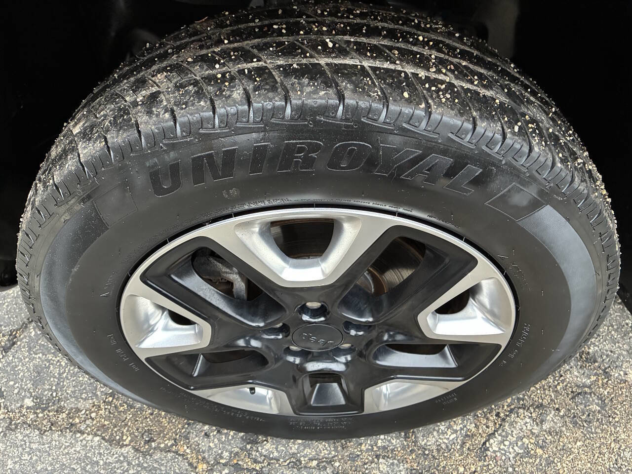 Used 2018 Jeep Compass Trailhawk image 30