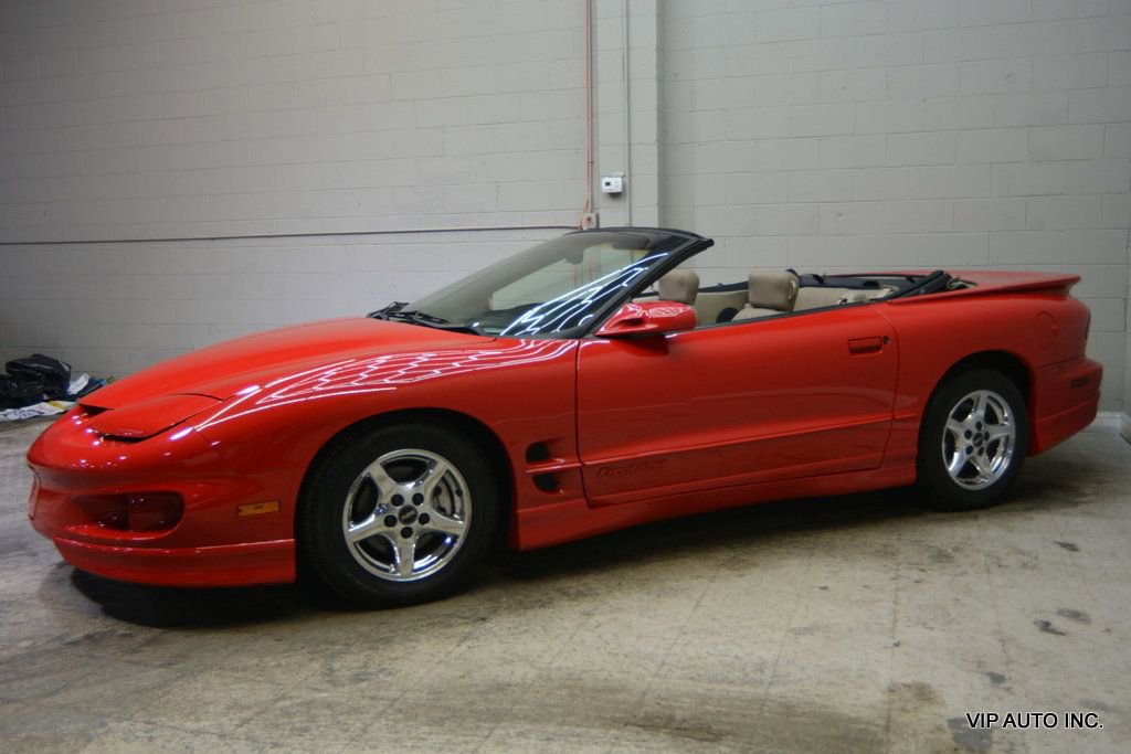 Used 2002 Pontiac Firebird Convertible w/ Sport Appearance Pkg image 32