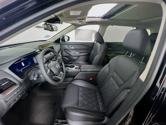 New 2026 Nissan Rogue Platinum w/ Platinum Premium Package image 18