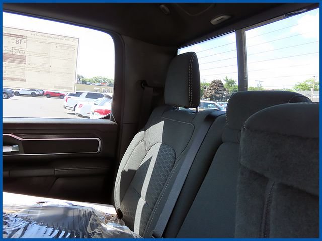 New 2026 RAM 1500 Big Horn AWD/4WD image 11