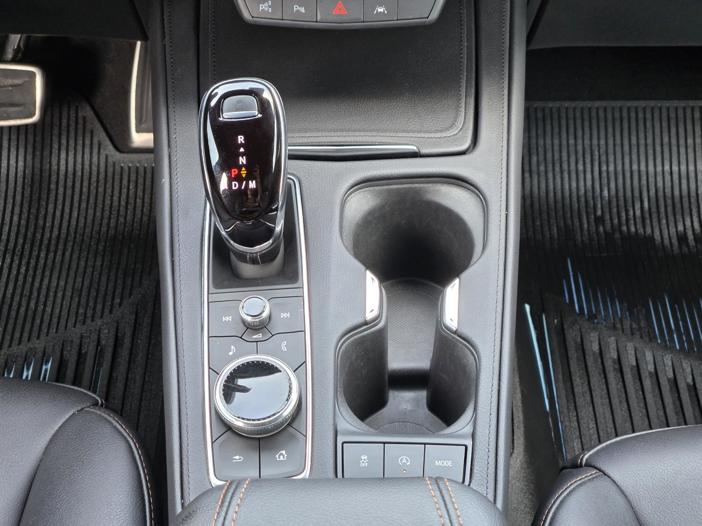 Used 2023 Cadillac XT4 Sport w/ Enhanced Visibility Package image 10