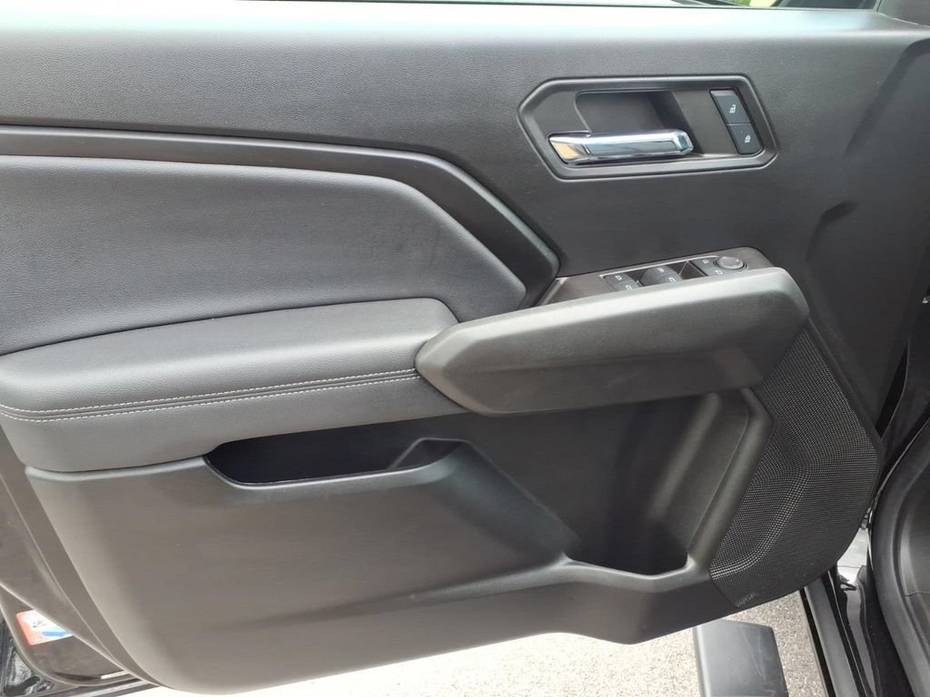 Used 2024 Chevrolet Colorado LT w/ LT Convenience Package III AWD/4WD image 15