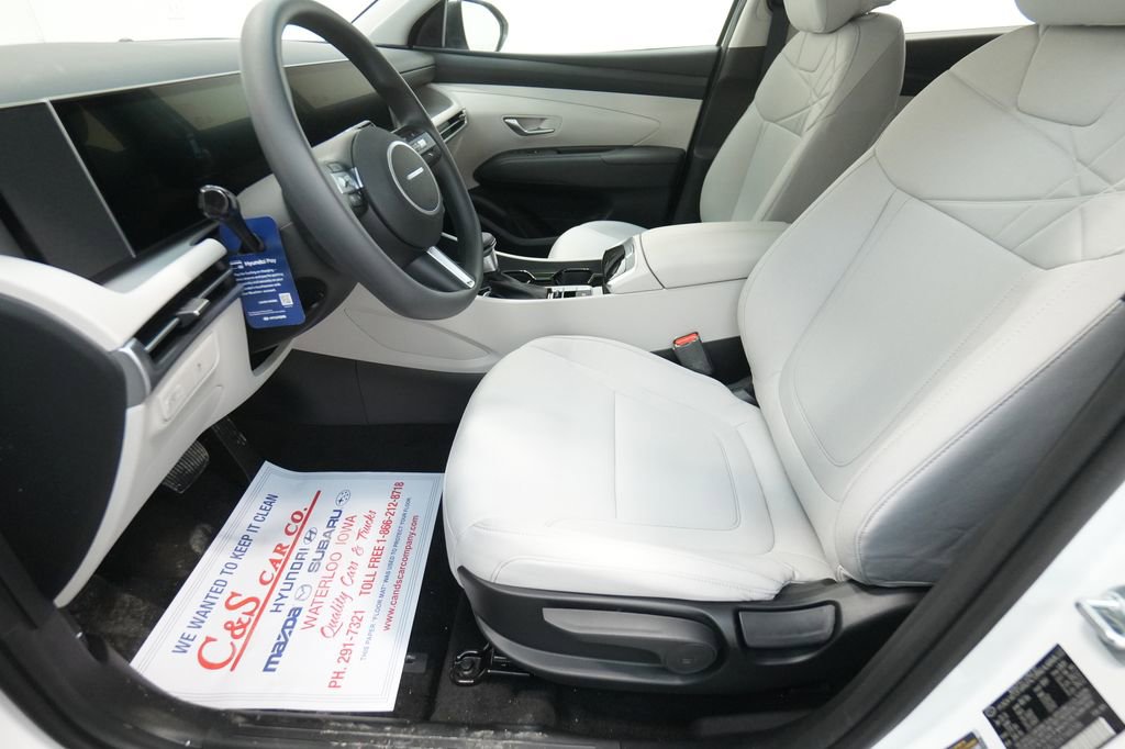 New 2026 Hyundai Tucson SE image 14