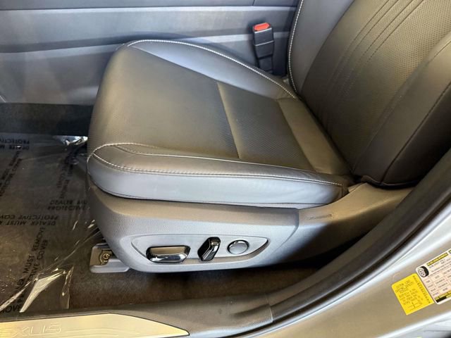 Used 2023 Lexus NX 350 AWD image 3
