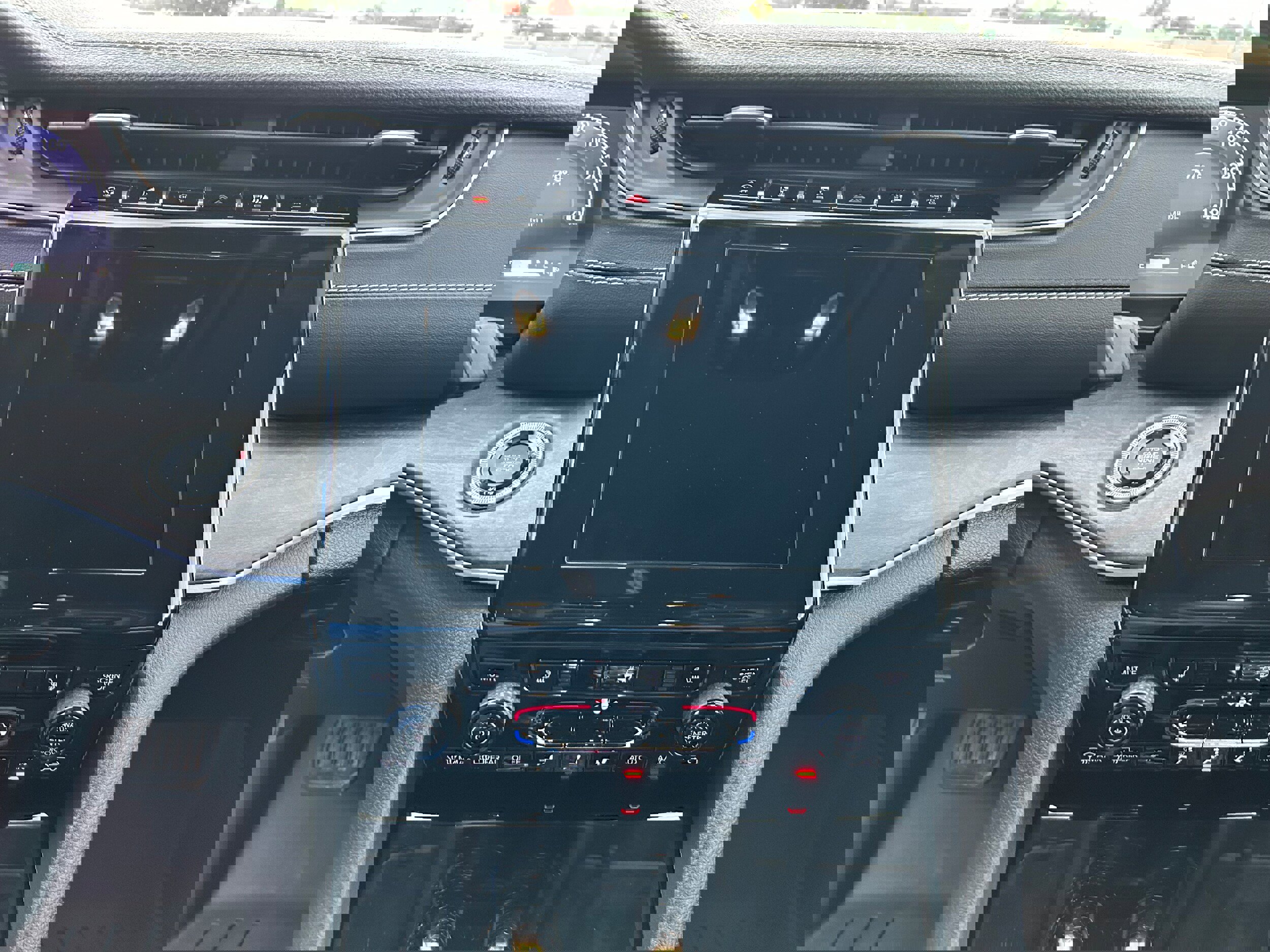 Used 2022 Jeep Grand Cherokee Limited image 18