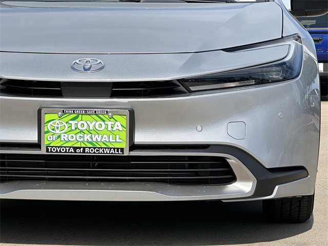 New 2026 Toyota Prius Plug-In Hybrid FWD image 8