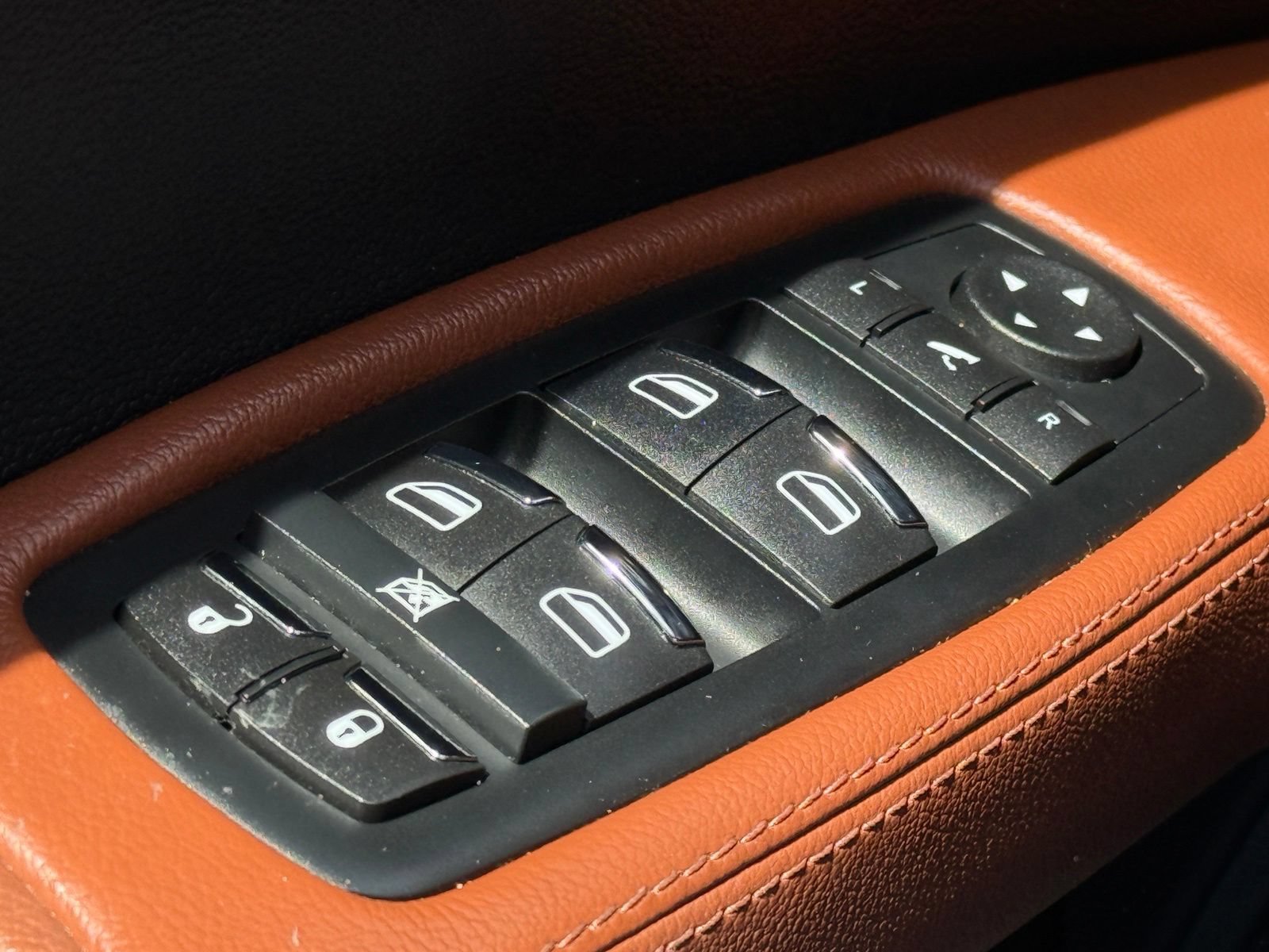 Used 2017 Maserati Ghibli S RWD image 33
