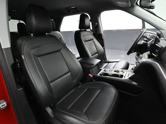 Used 2023 Ford Explorer XLT w/ Equipment Group 202A image 50
