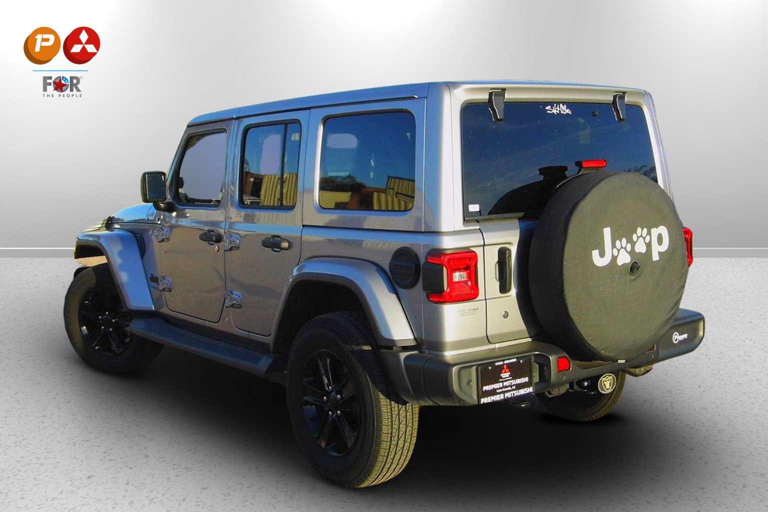 Used 2020 Jeep Wrangler Unlimited Sahara image 5