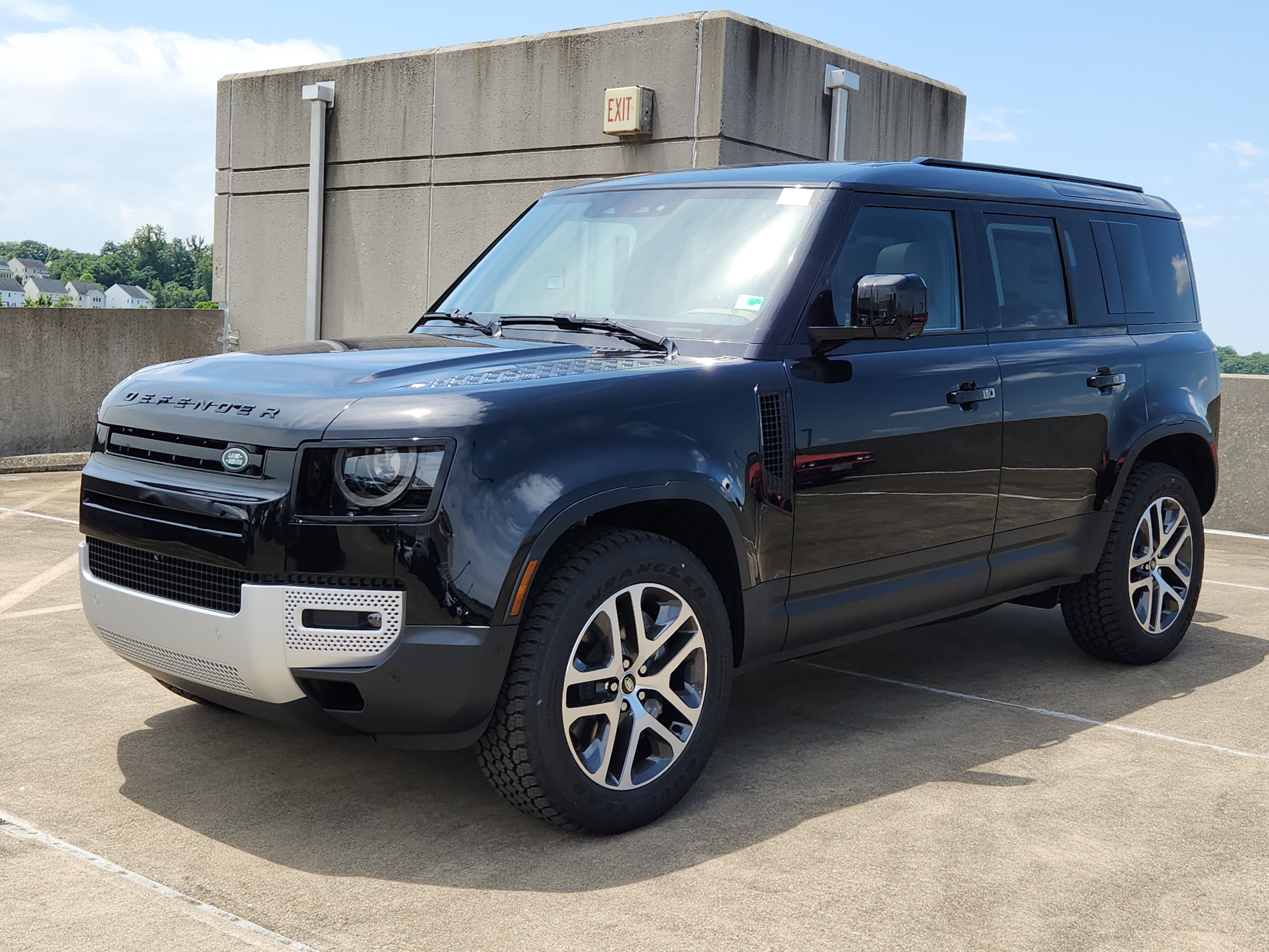 Used 2025 Land Rover Defender 110 S