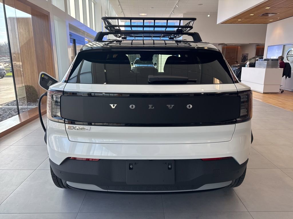 New 2026 Volvo EX30 Cross Country Ultra w/ Protection Package AWD/4WD image 4