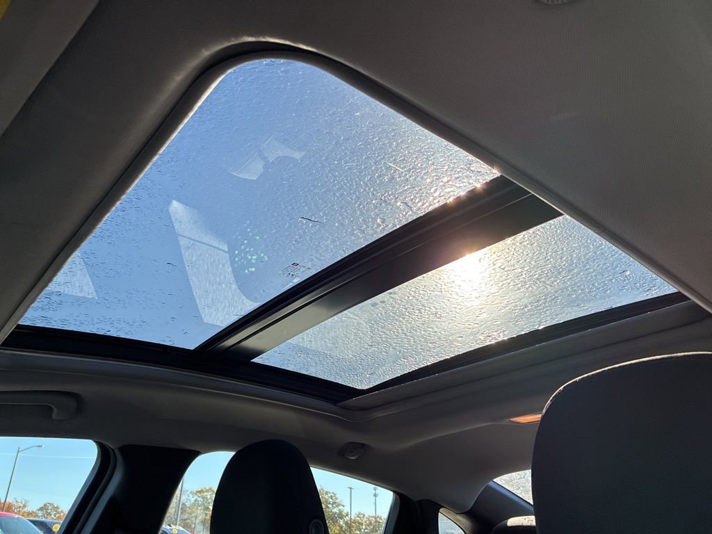 Used 2024 Chevrolet Malibu LT image 20