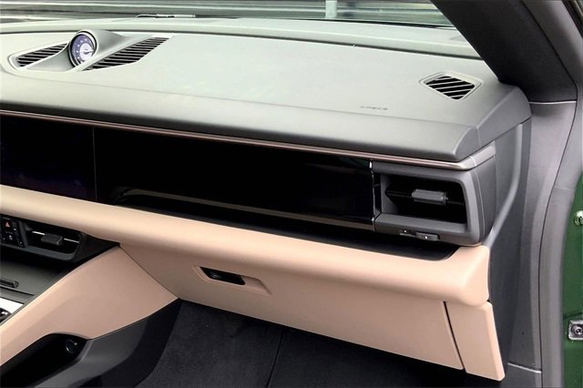 Used 2025 Porsche Macan Electric image 22