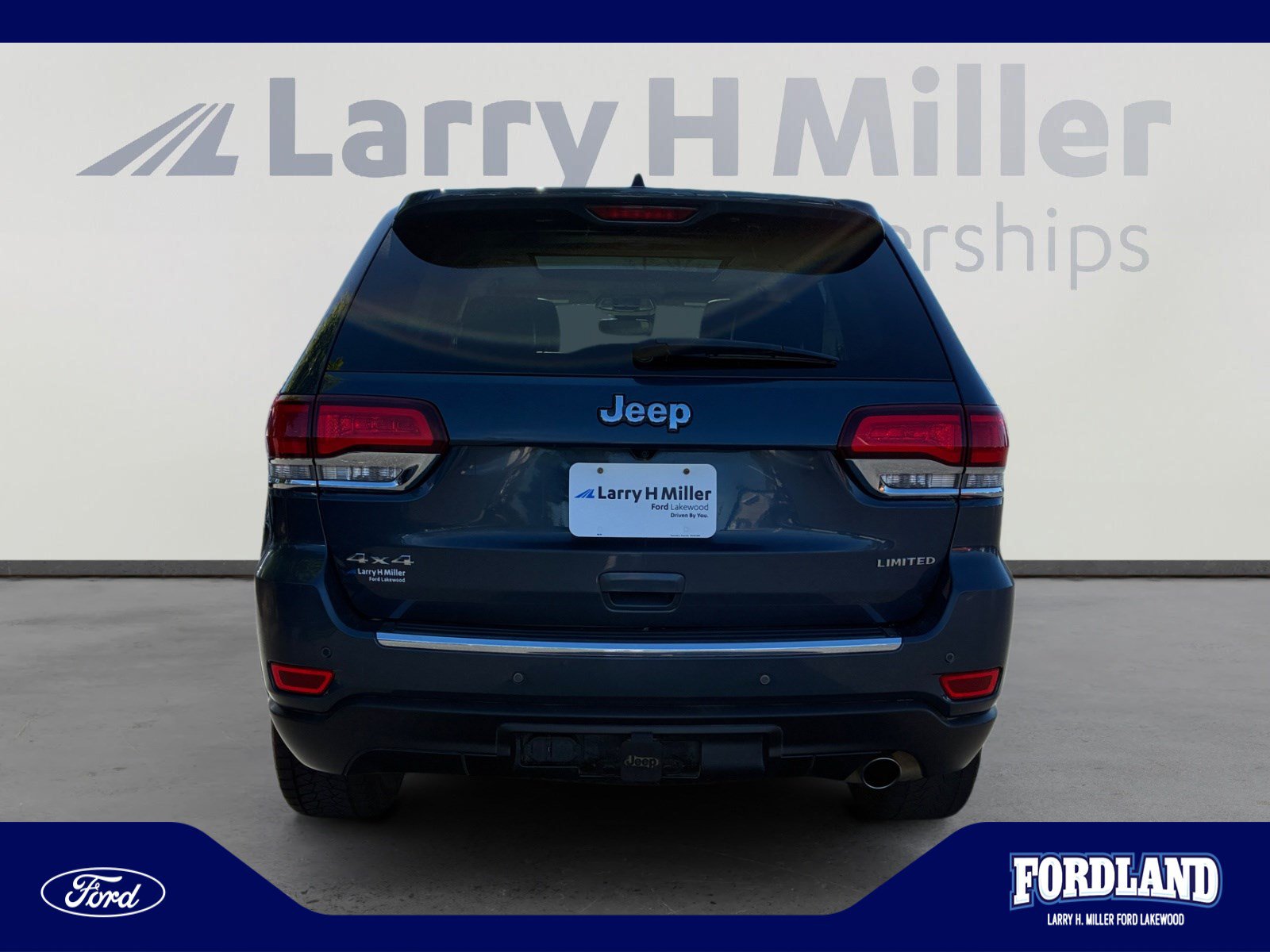 Used 2021 Jeep Grand Cherokee Limited w/ Luxury Group II AWD/4WD image 4