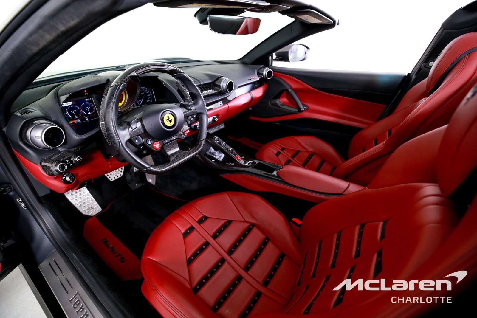 Used 2021 Ferrari 812 GTS RWD image 13