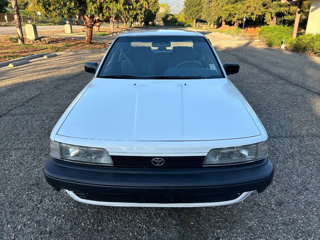 Used 1991 Toyota Camry Deluxe image 7