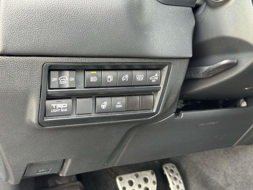 Used 2023 Toyota Sequoia TRD Pro AWD/4WD image 10