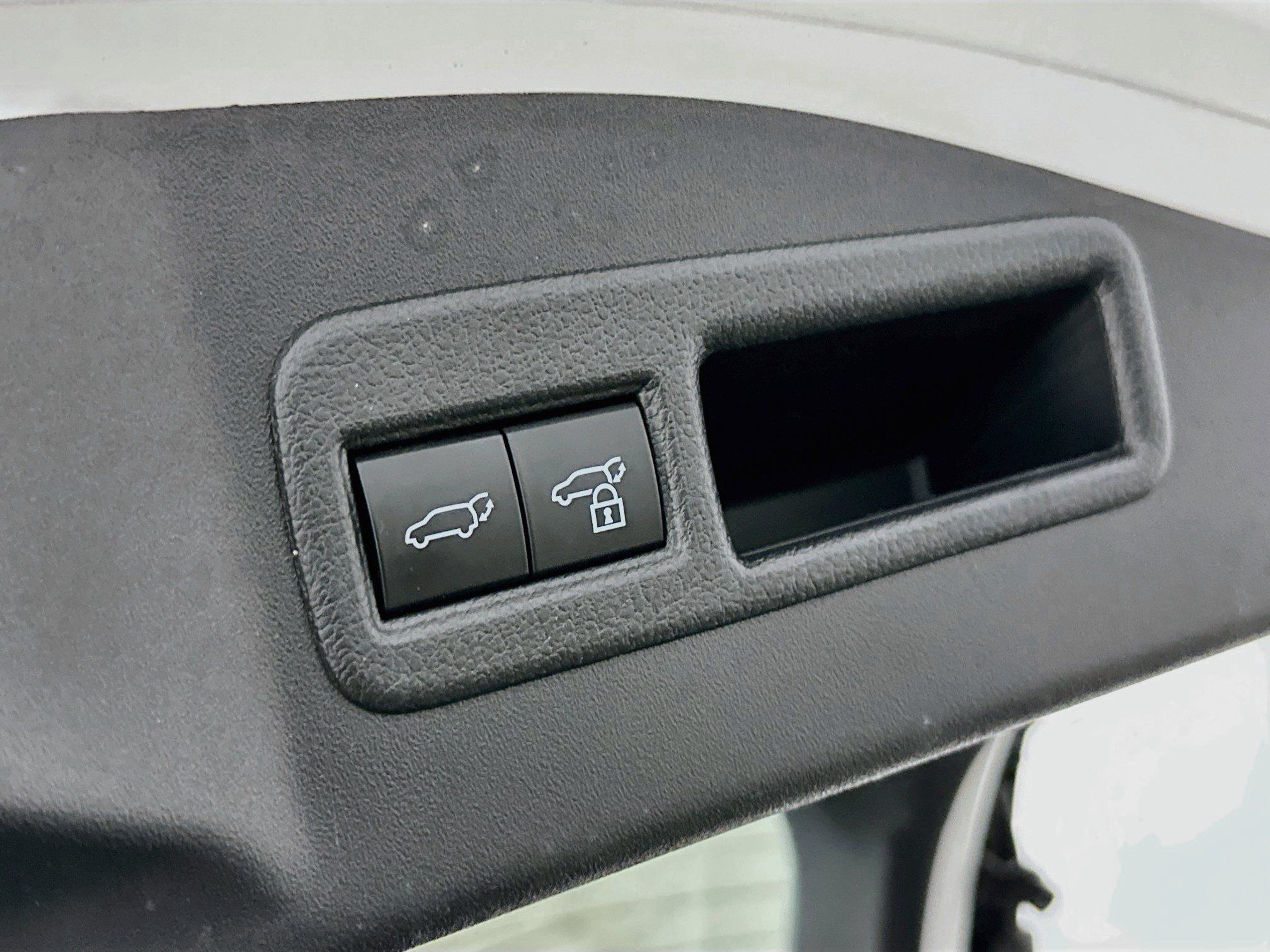 Used 2024 Toyota bZ4X AWD w/ Weather Package image 31