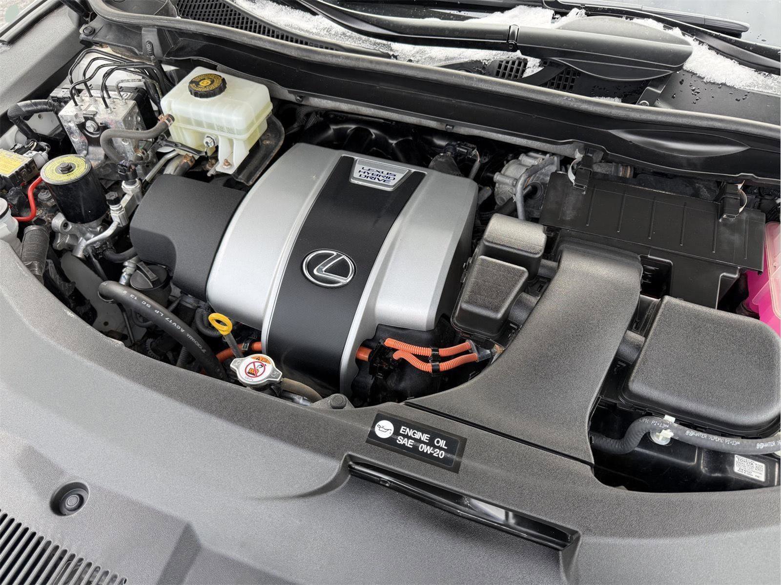 Used 2020 Lexus RX 450h AWD w/ Premium Package image 31