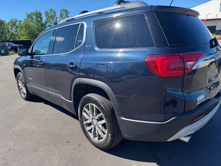 Used 2017 GMC Acadia SLE AWD/4WD image 10