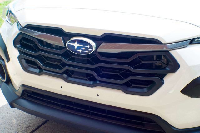 Used 2025 Subaru Crosstrek 2.0i Premium AWD/4WD image 11